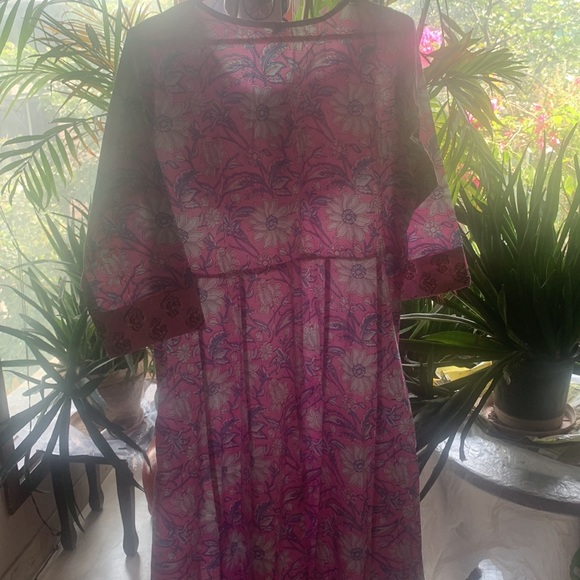 NWT: onion pink cotton kurta. Light flare, 3/4 sleeves. Perfect for summer! - Picture 6 of 6